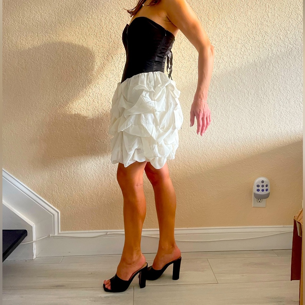 BEBE Corset Prom Dress size S NEW WITH TAGS vintage item - Picture 4 of 7